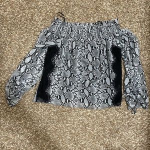 Miss Me off the shoulder top